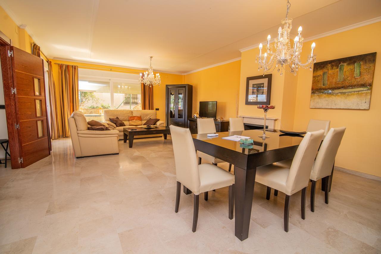 "Ample Villa At Benalmadena Coast" Exterior photo